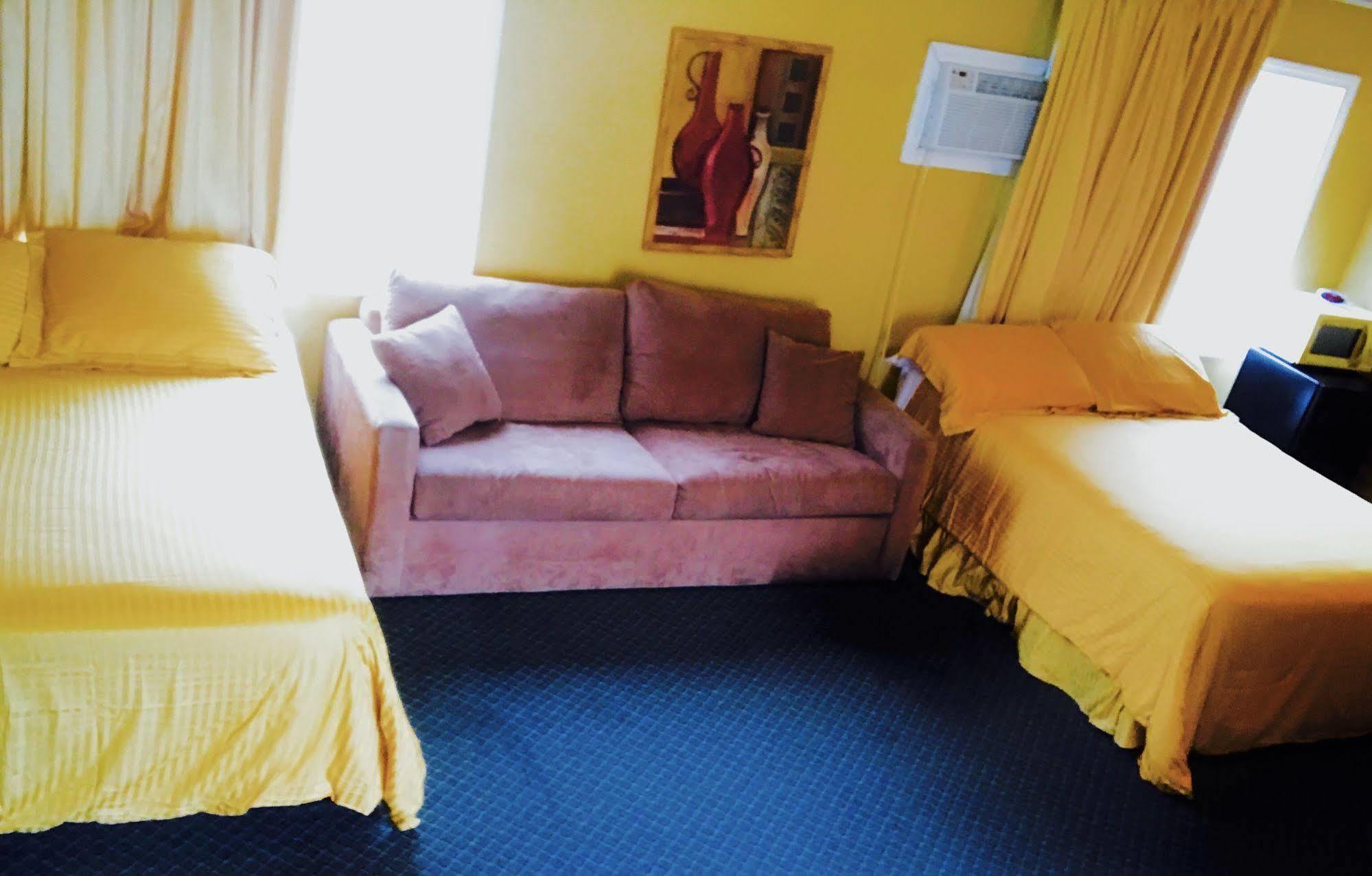 The Moulton Hotel Hampton Buitenkant foto